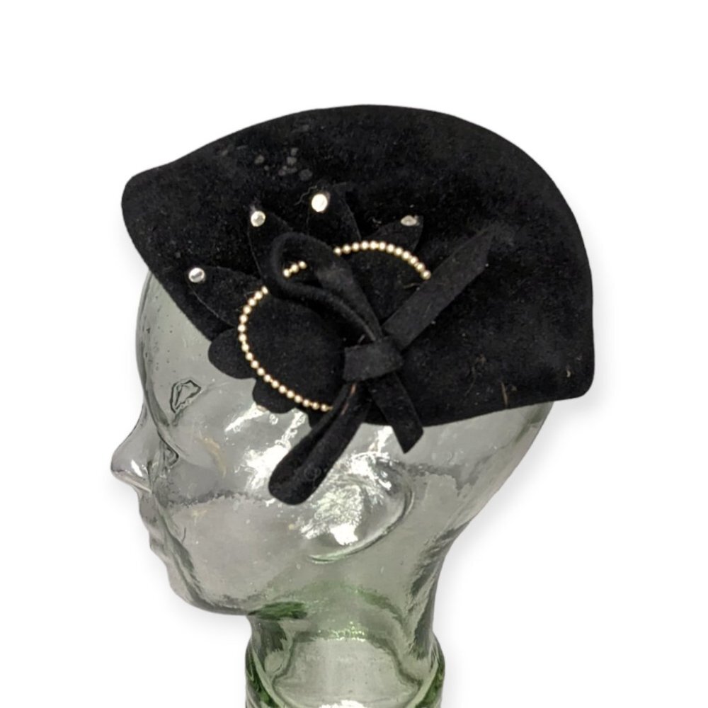 Vintage Black Velour Pinch Hat